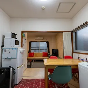  アパート Almaz Place #205 日本